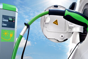Wie funktioniert eine e-Auto Ladesäule? Wie funktioniert eine e-Auto Ladesäule?
